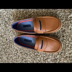 Tommy hilifiger shoes